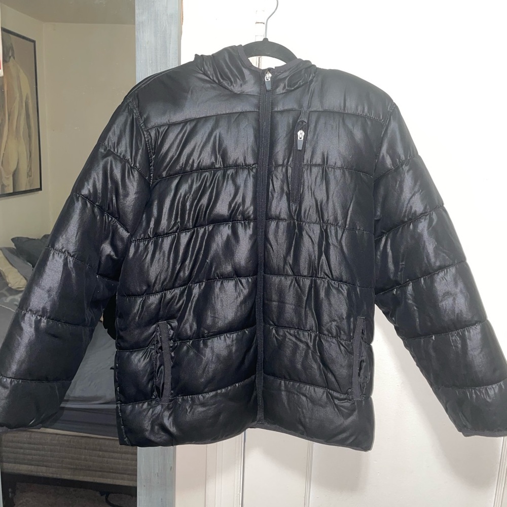 Black Old Navy bubble coat. Size large.